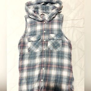 BLUENOTES | Sleeveless Hooded Buttons down Plaided Shirt | XS